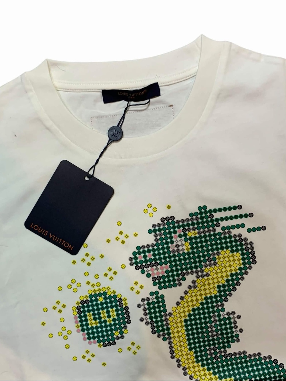 Louis Vuitton Pixel Dragon T-Shirt Men’s Size Small - Picture 3 of 4